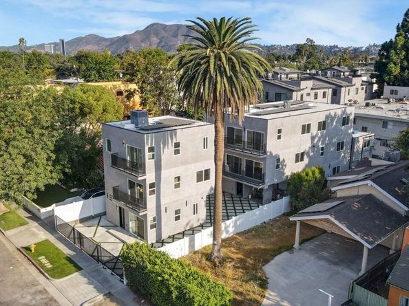 10828 Hesby Street, North Hollywood CA 91601