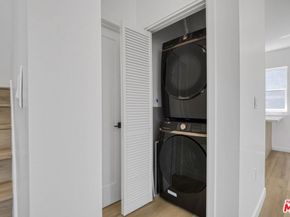 10828 Hesby Street, North Hollywood CA 91601