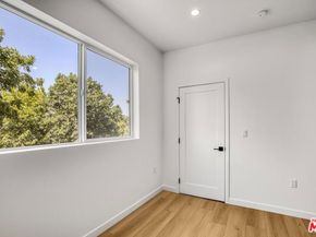 10828 Hesby Street, North Hollywood CA 91601