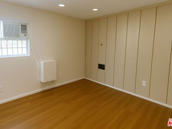 928 N Genesee Avenue, West Hollywood CA 90046