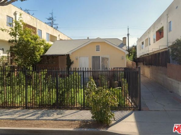 928 N Genesee Avenue, West Hollywood CA 90046