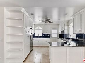 928 N Genesee Avenue, West Hollywood CA 90046