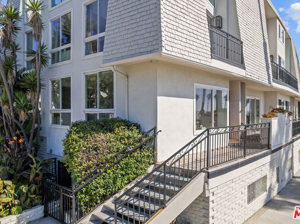 118 Wadsworth Avenue 1, Santa Monica CA 90405