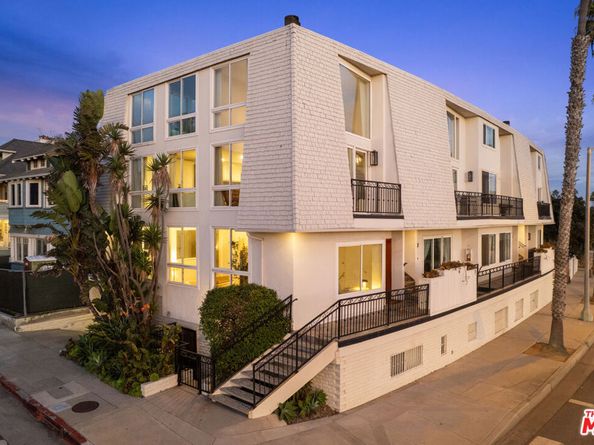 118 Wadsworth Avenue 1, Santa Monica CA 90405