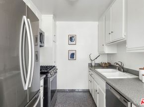 118 Wadsworth Avenue 1, Santa Monica CA 90405