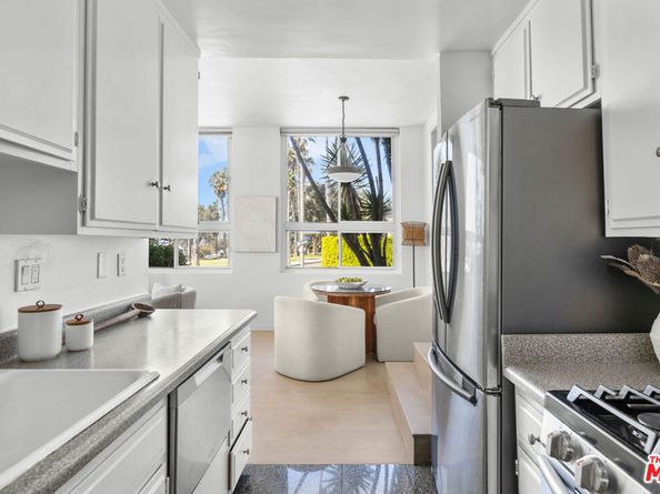 118 Wadsworth Avenue 1, Santa Monica CA 90405
