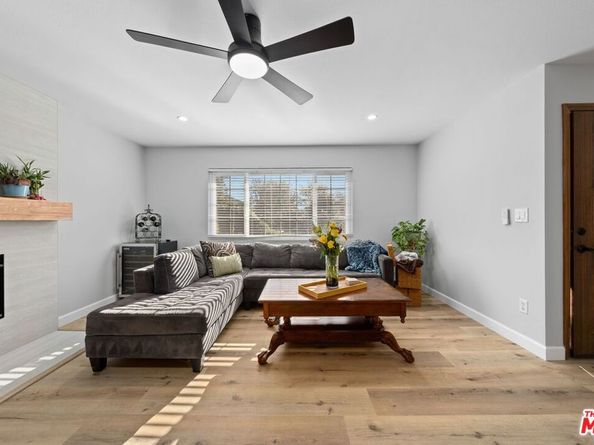 9446 Mclennan Avenue, Northridge CA 91343