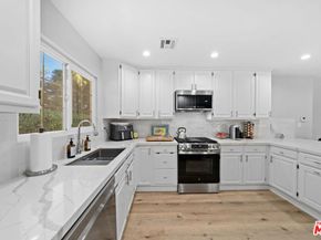 9446 Mclennan Avenue, Northridge CA 91343