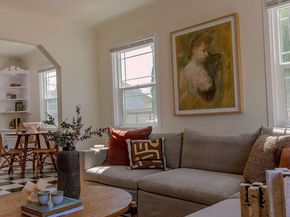 1462 Burnside Avenue, Los Angeles CA 90019