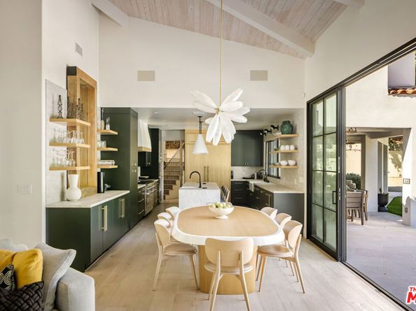 7651 Willow Glen Road, Los Angeles CA 90046