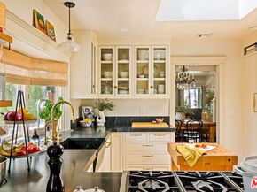 5152 Vincent Avenue, Los Angeles CA 90041