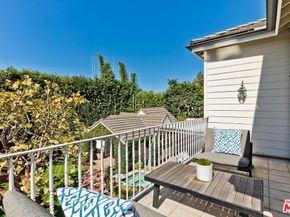 547 Loring Avenue, Los Angeles CA 90024