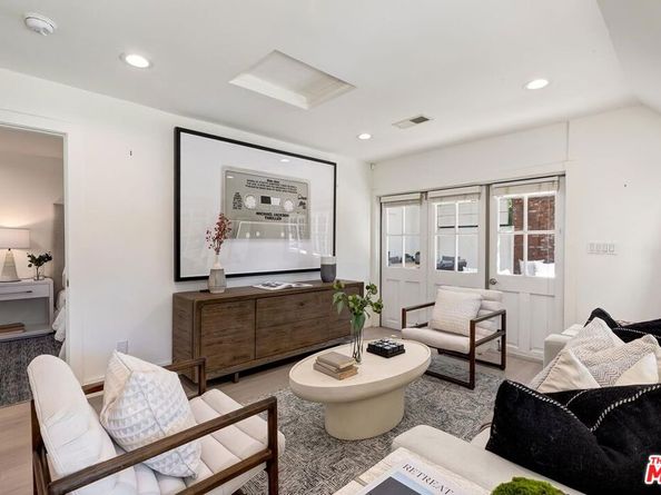 547 Loring Avenue, Los Angeles CA 90024