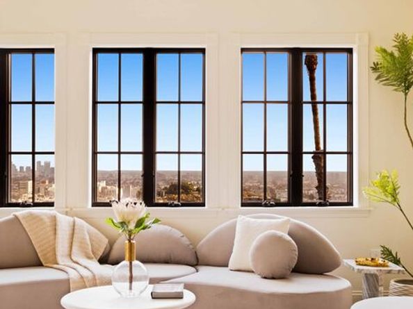 4818 Bonvue Avenue, Los Angeles CA 90027