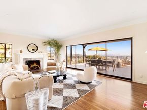 4818 Bonvue Avenue, Los Angeles CA 90027