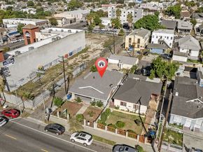 945 W 54th Street, Los Angeles CA 90037