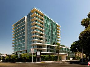 9000 W 3rd Street 208, Los Angeles CA 90048