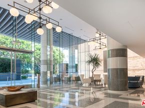 9000 W 3rd Street 208, Los Angeles CA 90048