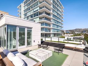 9000 W 3rd Street 208, Los Angeles CA 90048