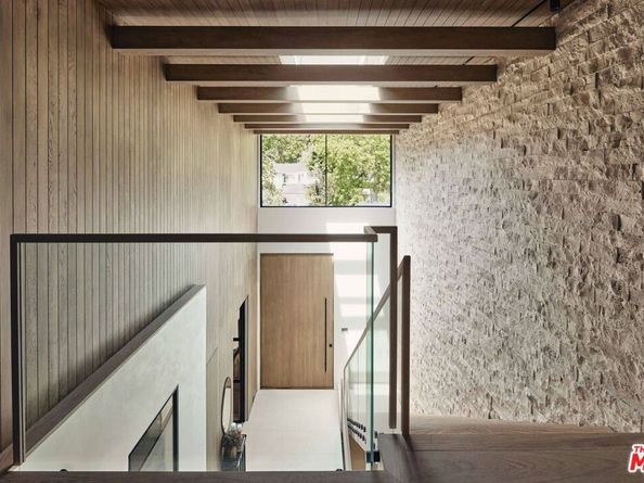 740 Warner Avenue, Los Angeles CA 90024