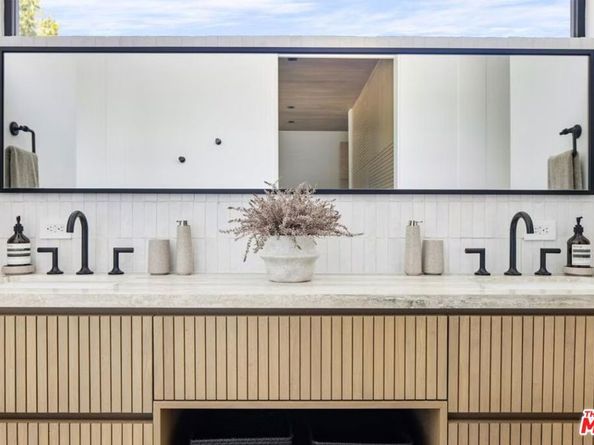 740 Warner Avenue, Los Angeles CA 90024