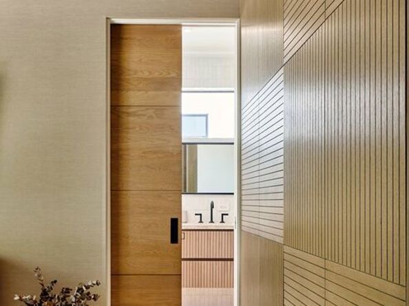 740 Warner Avenue, Los Angeles CA 90024