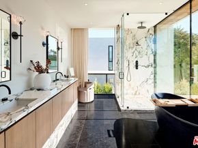 740 Warner Avenue, Los Angeles CA 90024