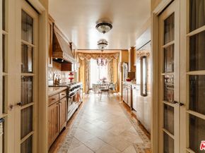 10601 Wilshire Boulevard 303, Los Angeles CA 90024