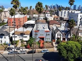 910 S Mariposa Avenue, Los Angeles CA 90006