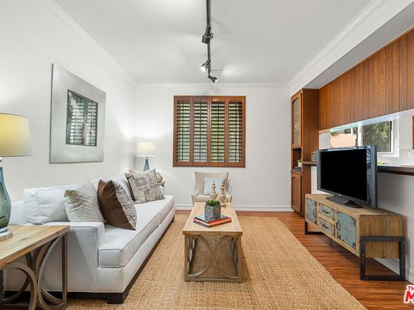 10654 Eastborne Avenue 102, Los Angeles CA 90024