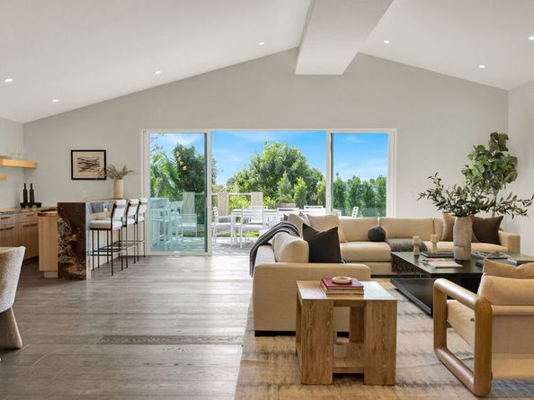 11601 Bellagio Road, Los Angeles CA 90049