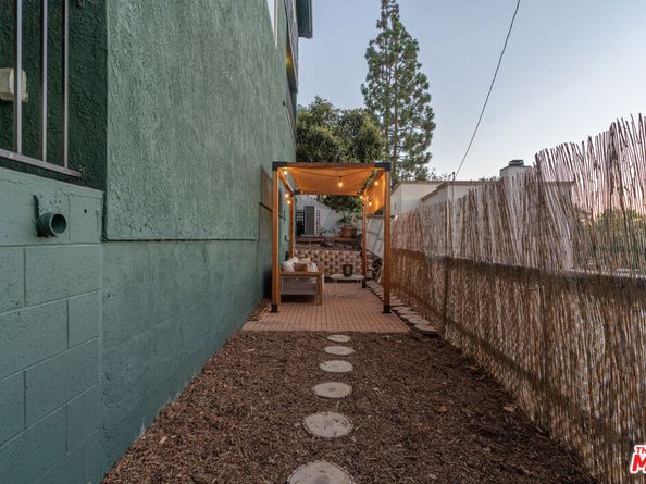 1337 E Palmer Avenue, Glendale CA 91205