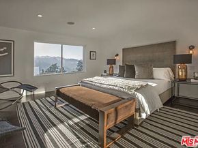 3319 Charleston Way, Los Angeles CA 90068