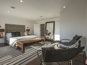 3319 Charleston Way, Los Angeles CA 90068