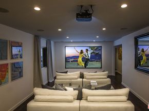 3319 Charleston Way, Los Angeles CA 90068