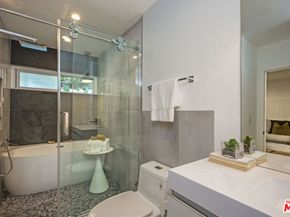 3319 Charleston Way, Los Angeles CA 90068