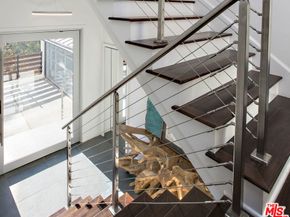 3319 Charleston Way, Los Angeles CA 90068