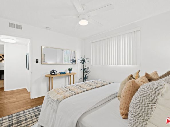 11670 W Sunset Boulevard 209, Los Angeles CA 90049