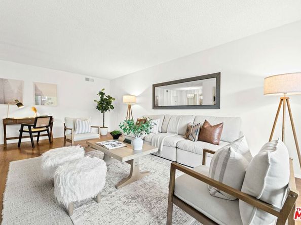 11670 W Sunset Boulevard 209, Los Angeles CA 90049