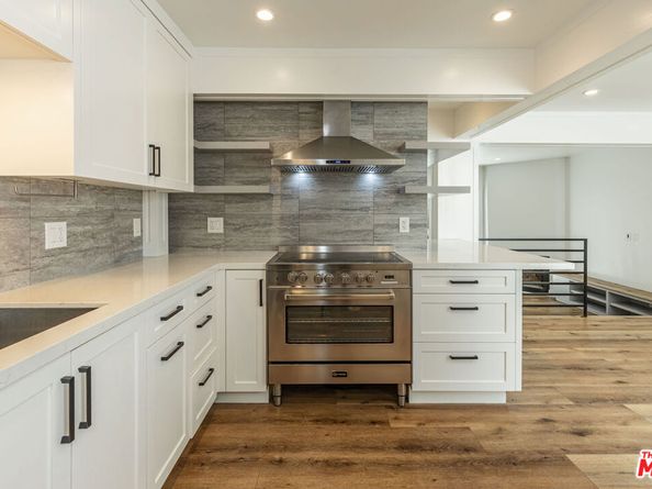 28368 Rey De Copas Lane, Malibu CA 90265