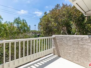 28368 Rey De Copas Lane, Malibu CA 90265