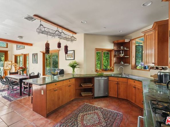 774 Old Topanga Canyon Road, Topanga CA 90290