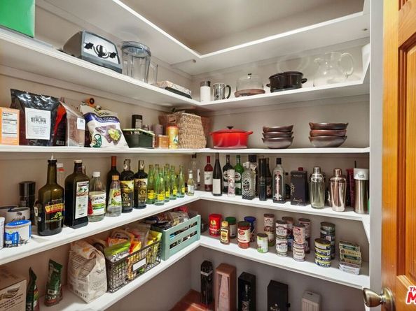 774 Old Topanga Canyon Road, Topanga CA 90290