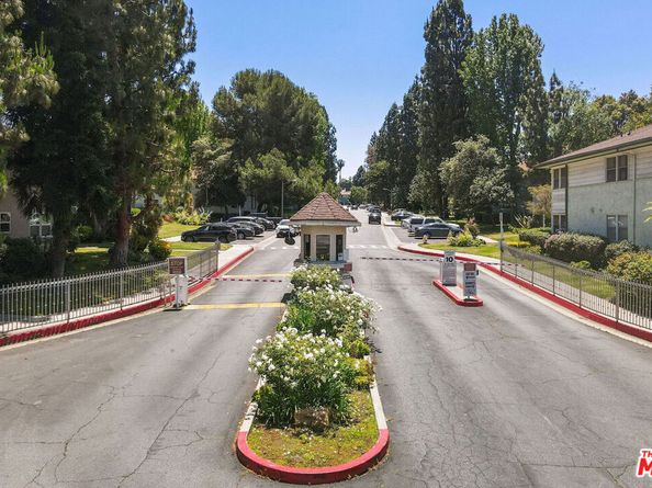 3612 Kalsman Drive 3, Los Angeles CA 90016