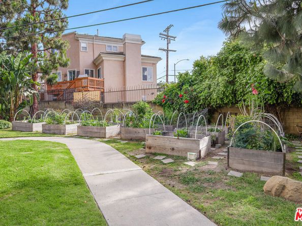 3612 Kalsman Drive 3, Los Angeles CA 90016