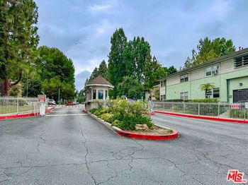 3612 Kalsman Drive