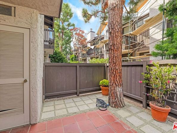 925 14th Street 20, Santa Monica CA 90403