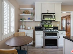 3007 Hyde Park Boulevard, Los Angeles CA 90043