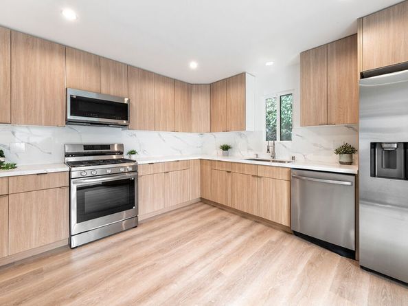 12034 Alberta Drive, Culver City CA 90230