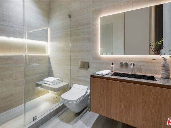 12227 Tweed Lane, Los Angeles CA 90049